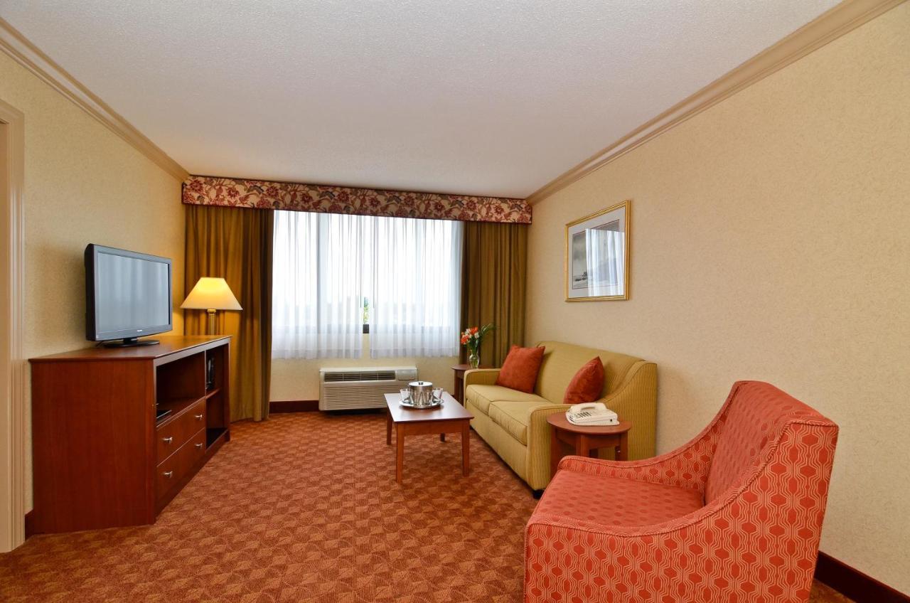 Clarion Hotel Airport Портленд Екстер'єр фото