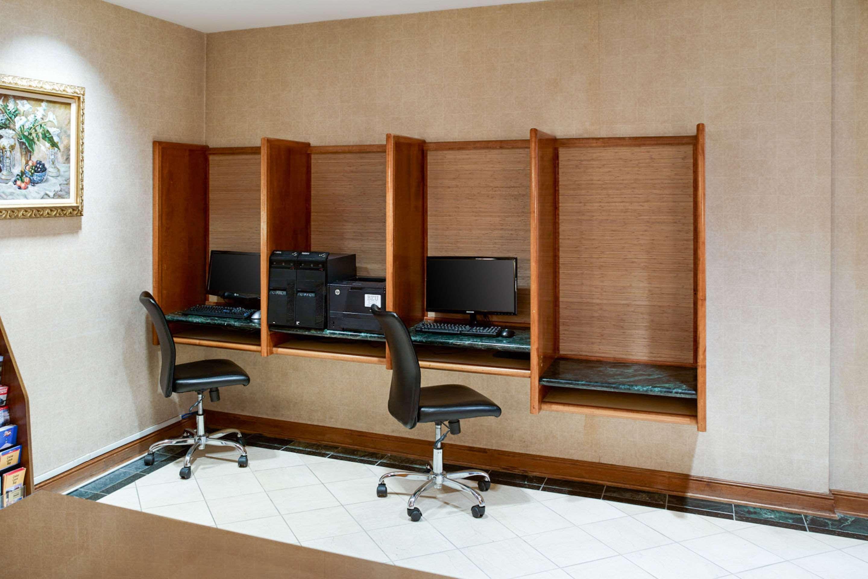 Clarion Hotel Airport Портленд Екстер'єр фото